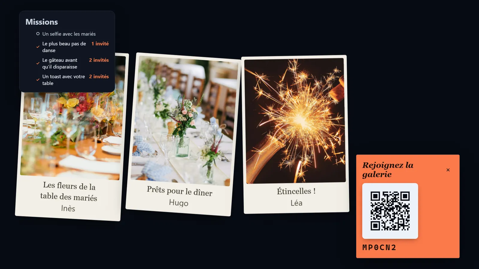 Le mur photo projeté sur la toile d’une salle de fête, en disposition polaroïd : des photos de table fleurie et d’étincelles, avec leurs légendes, un panneau de missions et un QR code pour rejoindre la galerie.